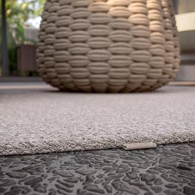 Outdoor carpets