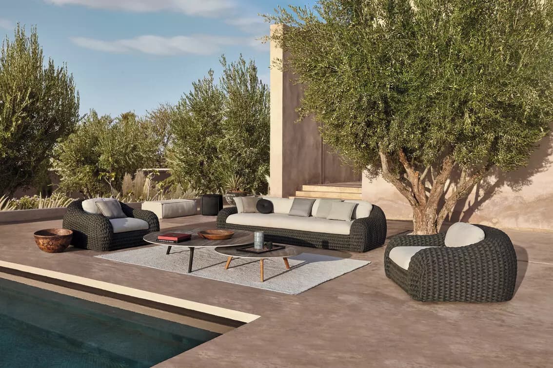 Outdoor carpets
